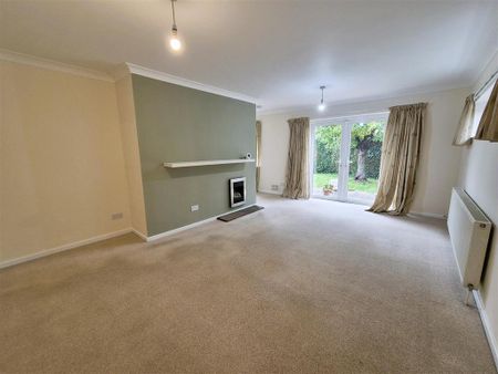 2 bedroom bungalow to rent - Photo 3