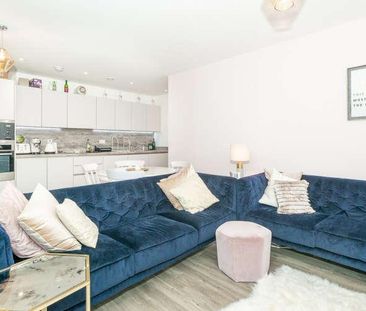 Gothenburg Court, Surrey Quays, SE8 - Photo 1