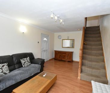 2 bedroom semi-detached house to rent - Photo 5