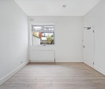 4 bedroom terraced house to rent - Photo 1