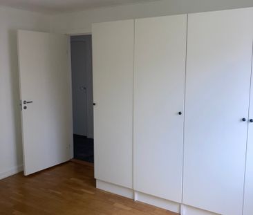 Göteborgsvägen, Uddevalla - Photo 3