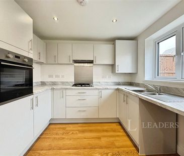 3 bedroom terraced house to rent - Photo 6