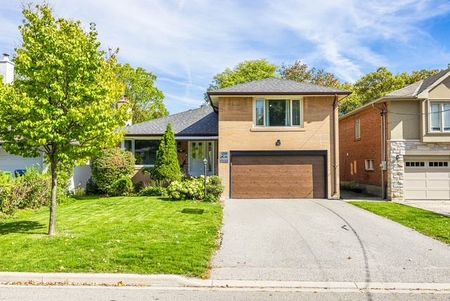 For Lease - 109 Botfield Avenue, Toronto, Ontario - Photo 2