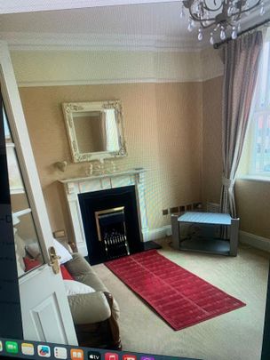 3 Bed Semi-Detached House, Metchley Lane, B17 - Photo 1