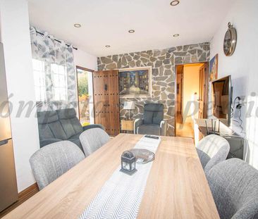 Country Property in Torrox, Andalucia , Costa del Sol - Photo 2