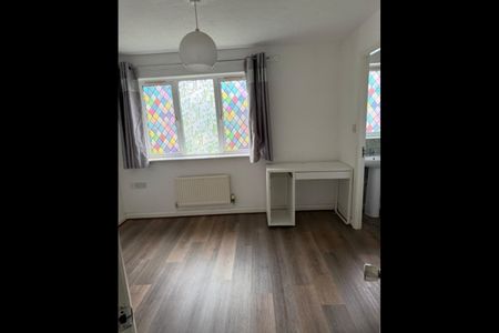 3 Bed End Terrace, Furlong Road, CV1 - Photo 4