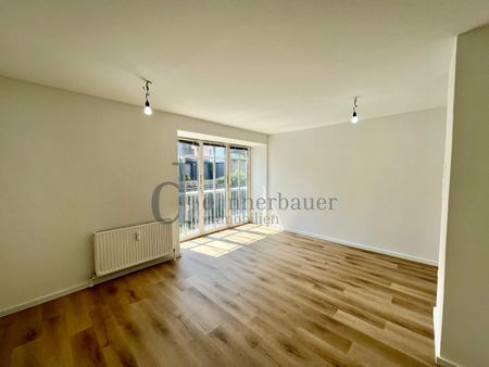 AKTION: 1/2 Monat mietfrei! Renovierte 3-Zimmer-Wohnung im Herzen von Judenburg! - Photo 2