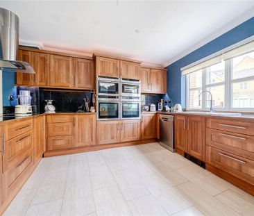 4 bedroom terraced house to rent - Photo 6