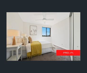 RENOVATED UNIT IN PRIME LOCATION - Photo 6