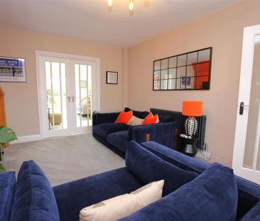 3 bedroom terraced house to rent - Photo 4