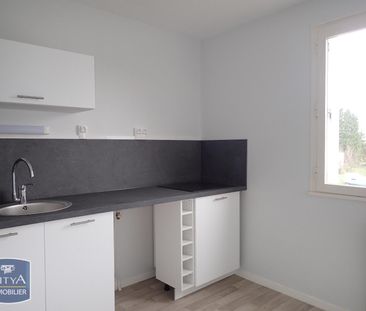 Location Appartement 1 pièce 33m² CHATEAUROUX 36000 - Photo 6