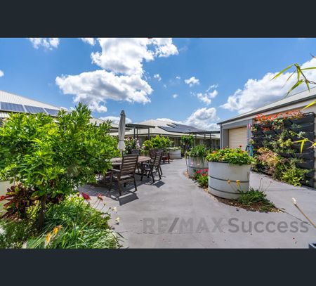 12/18 Village Court, Glenvale, Qld 4350 - Photo 2