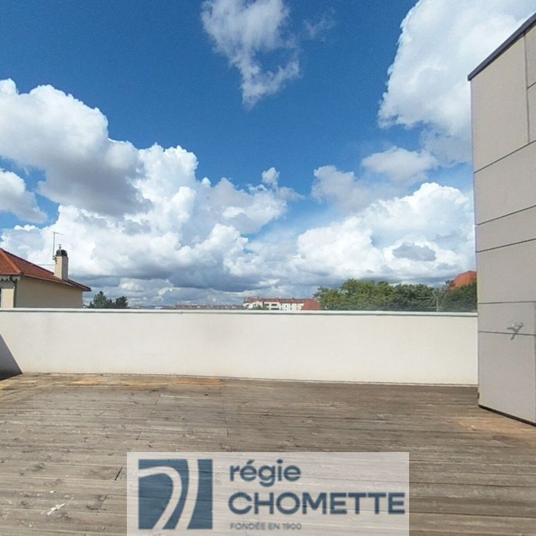 APPARTEMENT, - Photo 1