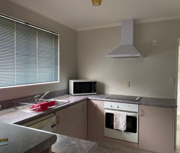 Family Home in a Private Setting - Photo 5