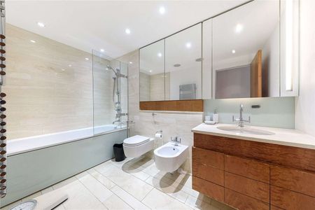 Stylishly furnished one bedroom flat in a prestigious development in Knightsbridge with 24hr concierge, pool and gym facilities. - Photo 5