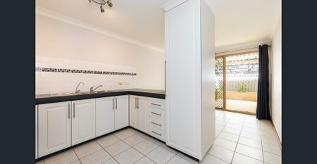 Spacious Two-Bedroom Unit with Large Backyard - Photo 3