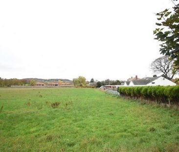 Wood Lane, Chapelthorpe, WF4 - Photo 3