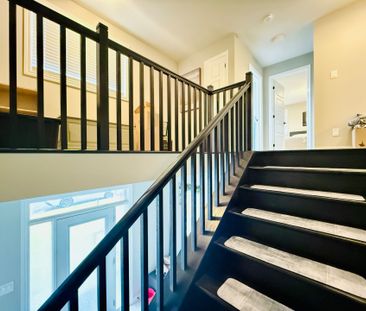 For Lease - 990 Fameflower Street, Barrhaven, Ontario - Photo 5