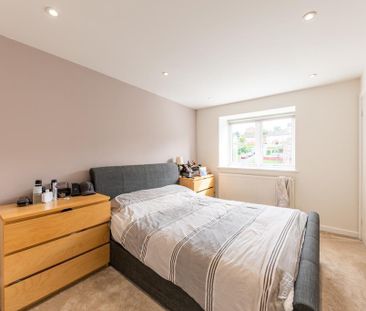 2 bedroom semi-detached house to rent - Photo 2