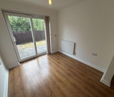 4 bedroom house to rent - Photo 2