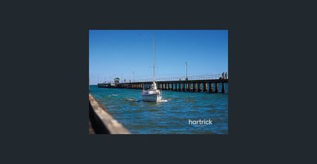 Modern Family Sized Townhouse - Photo 5