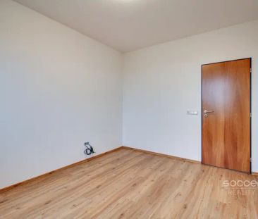 Pronájem 3+kk s velkou terasou a samostatnou garáží v ul. Bohdanečs... - Photo 6