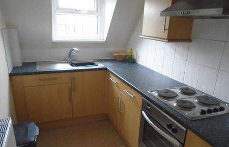 2 bedroom flat to rent - Photo 4