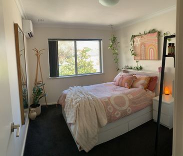 Modern, Fully Furnished and Equipped 2-Bed Apartment in Fremantle –... - Photo 1