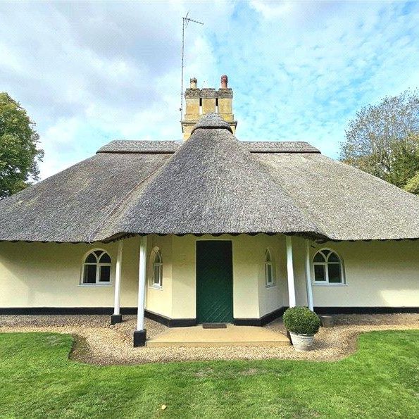 2 bedroom detached house to rent - Photo 1