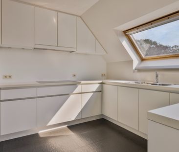 Stijlvol appartement met twee slaapkamers in hartje Beveren! - Foto 5