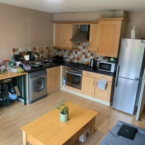 Unit 5, 99 - 101 Eglantine Avenue, Belfast BT9 6EP - Photo 1