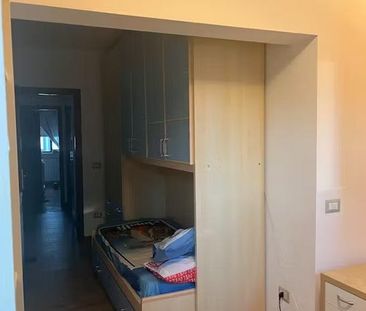 Viale Londra, Rome, Lazio 00142 - Photo 5