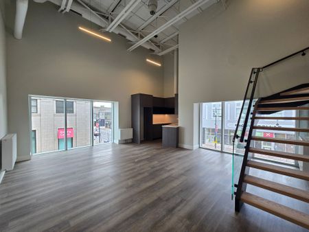 For Lease - 241 Front Street Unit# 207, Belleville, Ontario - Photo 3