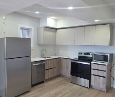 For Lease - 349 Edgehill Drive Unit# B, Barrie, Ontario - Photo 6