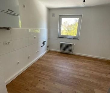 3-Zimmer-Wohnung mit modernisiertem Bad in Wuppertal - Foto 1