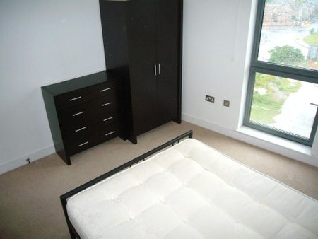 2 bedroom apartment to rent - Photo 2