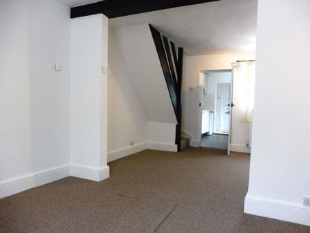 2 bedroom terraced house to rent - Photo 3