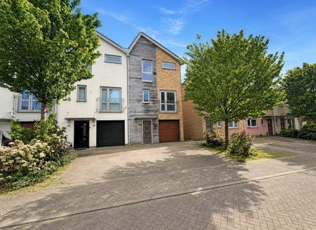 3 bedroom end of terrace house to rent - Photo 5