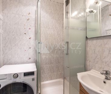 Pronájem bytu 3+1 65 m² - Photo 1