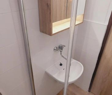 Pronájem bytu 1+kk po rekonstrukci, Valašské Meziříčí, ul. Růžová - Fotografie 6