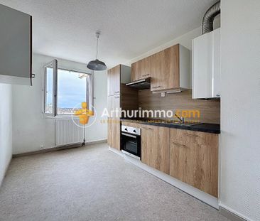 Location Appartement 2 pièces 48 m2 à Bourgoin-Jallieu - Photo 1