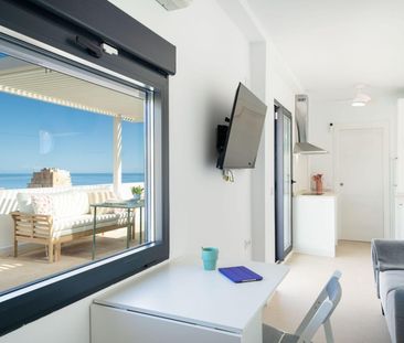 PRECIOSO ESTUDIO CON AMPLIA TERRAZA EN LOS BOLICHES - Photo 2