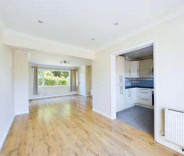 3 bedroom terraced house to rent - Photo 5