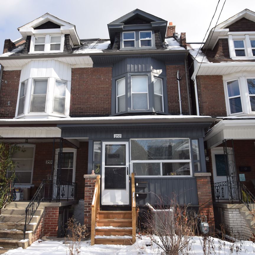 For Lease - 257 Concord Avenue Unit# Apartment 2, Toronto, Ontario - Photo 1