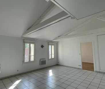 ST BRICE - 2 PIECES - 48 m² - Photo 2