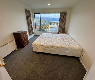 Stunning Queenstown 4BR Retreat! - Photo 4