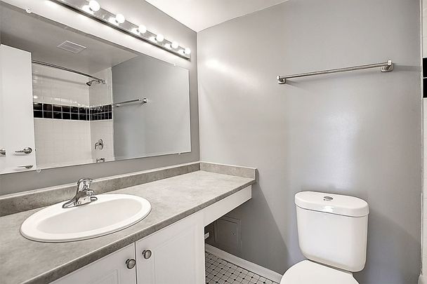 Steven Tower - Photo 1