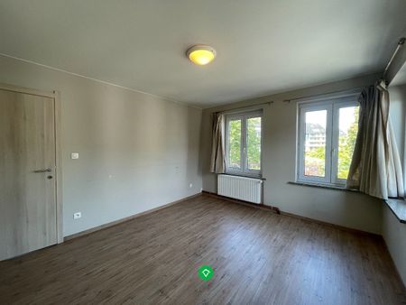 Hoekwoning met 2 slaapkamers te centrum Roeselare - Photo 3