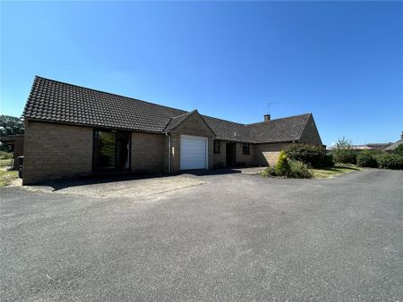 3 bedroom bungalow to rent - Photo 2