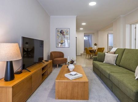 Rua do Vale de Santo António, Lisbon, Lisbon 1170-379 - Photo 3